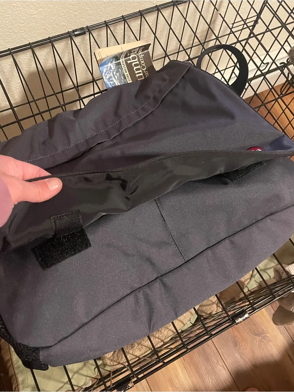Columbia Laptop Messenger Bag Brand NWT
